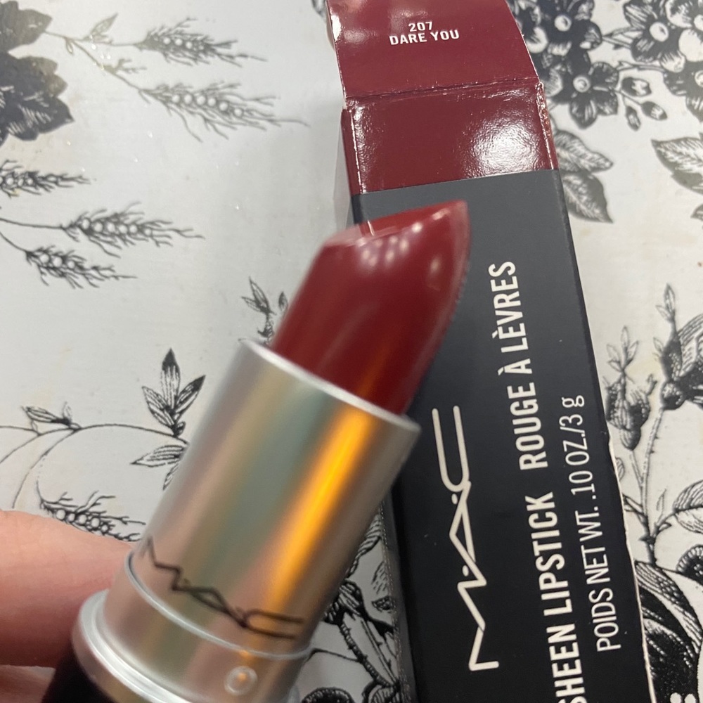 Mac lipstick